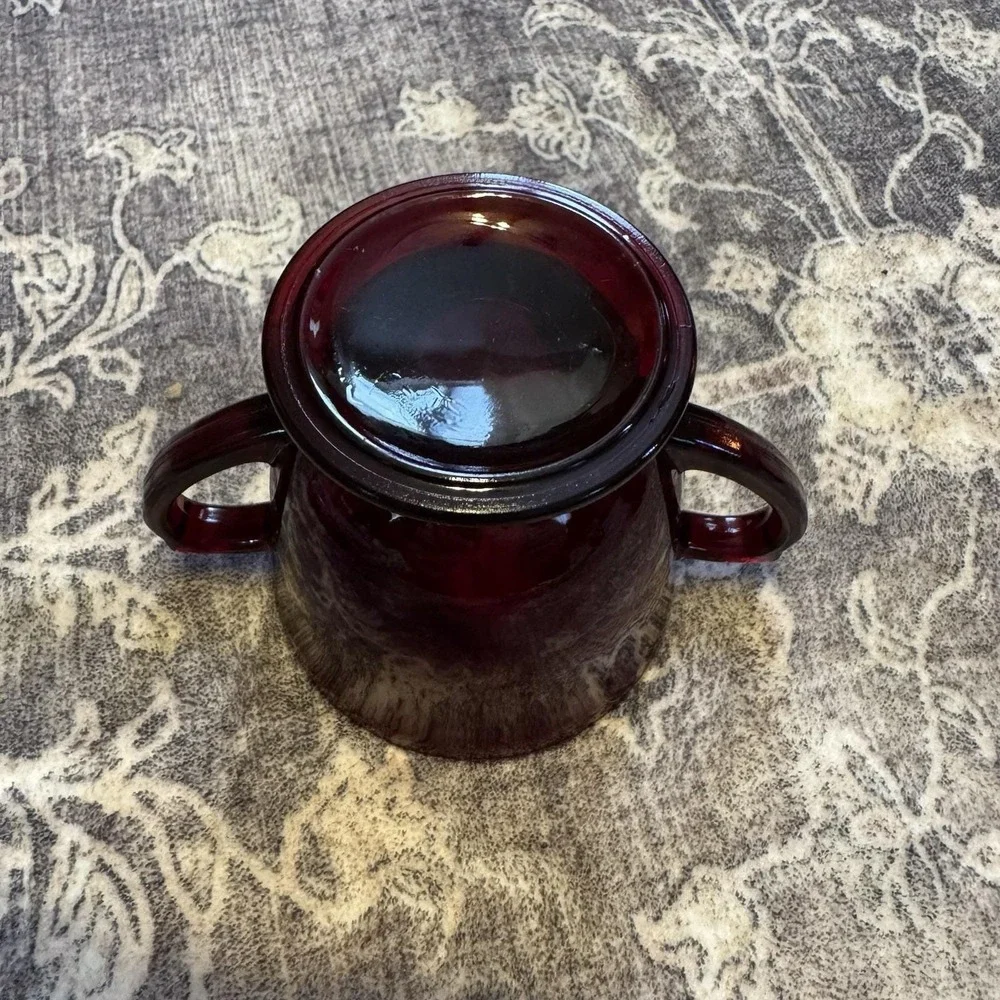 Anchor Hocking Royal Ruby pattern Depression Glass Footed Creamer & Sugar‎